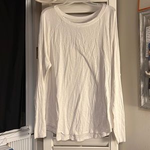 American Eagle Soft and Sexy White Long Sleeve Tshirt Size L